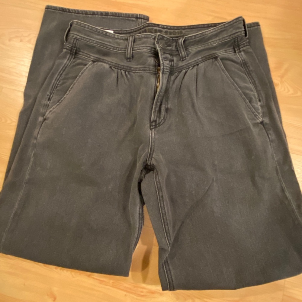 Black American Eagle jeans size 6 long